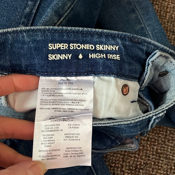 Volcom super stoned high rise skinny button fly jeans - Picture 7 of 9